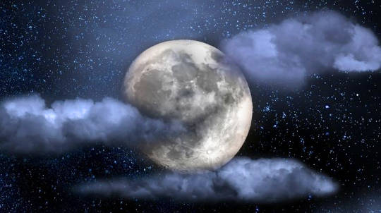 What's The Difference Between Blue Moons: Seasonal, Calendrical, or Astrological