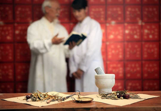 How Chinese Medicine Is A Holistic Option for Boosting Fertility 